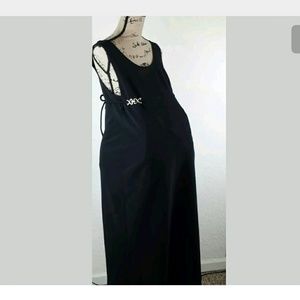 Take nine Maternity Dress Size M